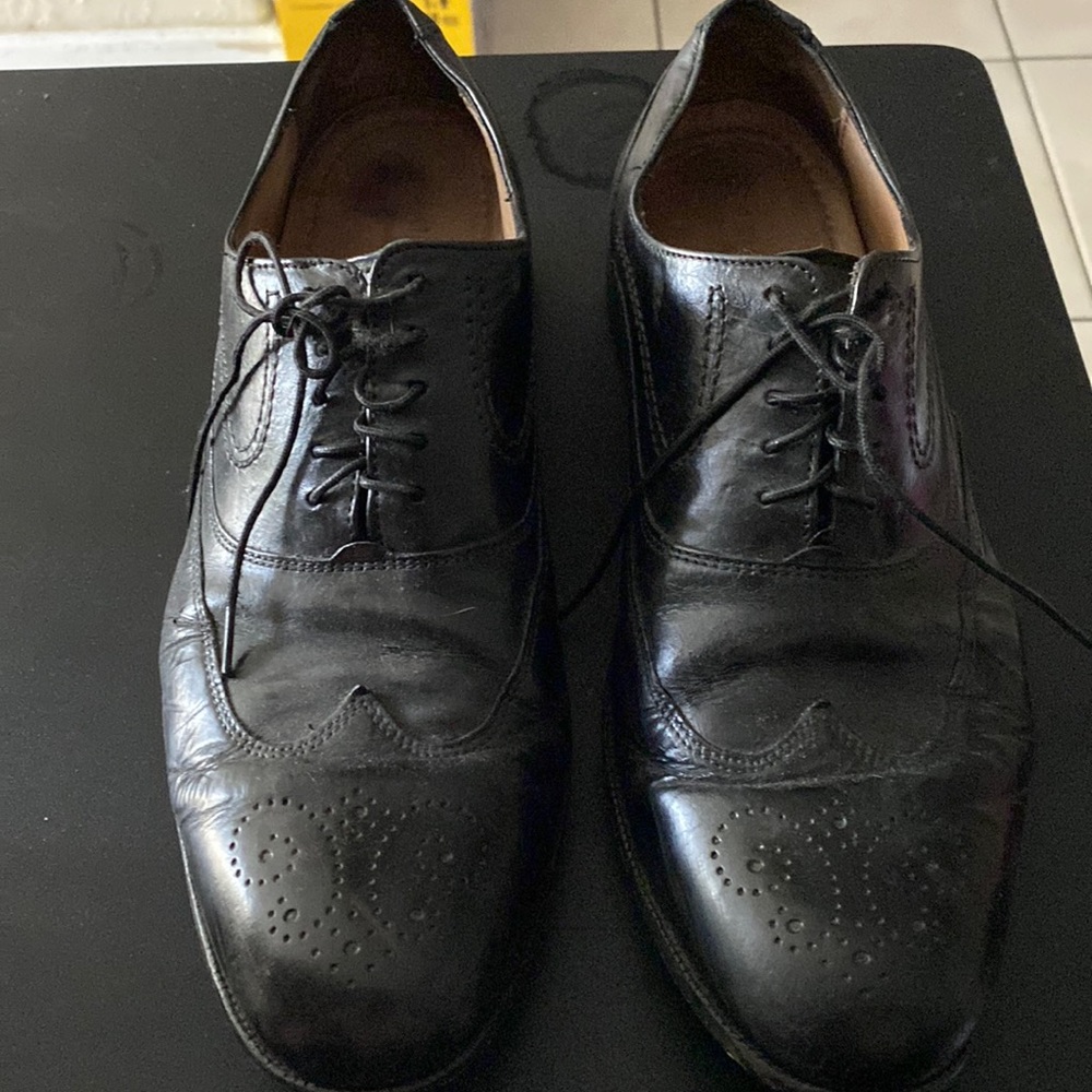 Mens dress shoes 9 1/2